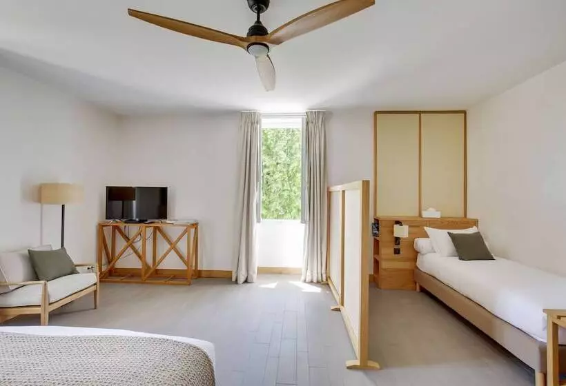 Aamiaismajoitus (B&B) Le Logis De Valandraud