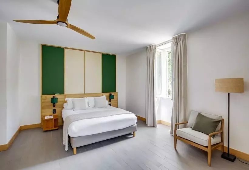 Aamiaismajoitus (B&B) Le Logis De Valandraud