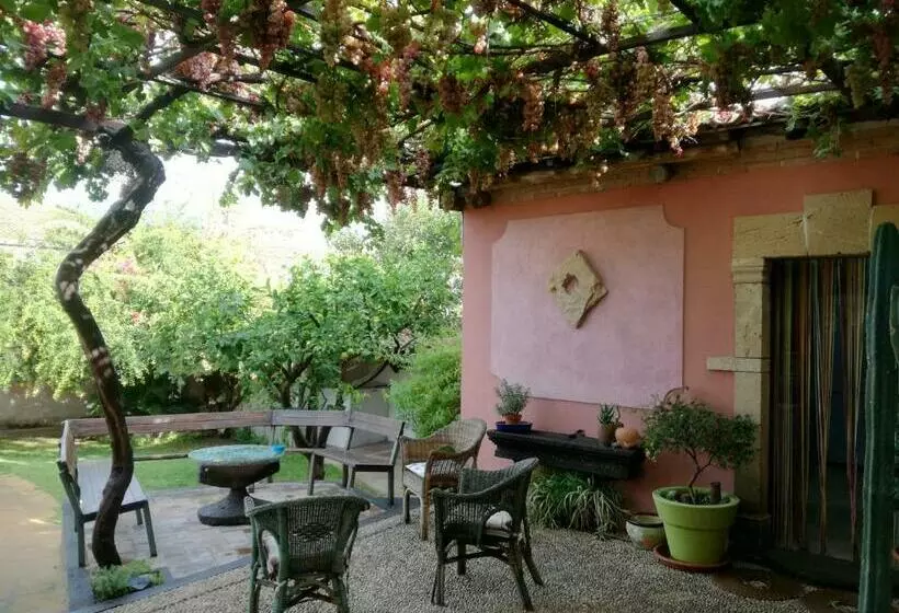 ホテル Agriturismo Il Melograno