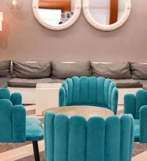 هتل Club La Villa