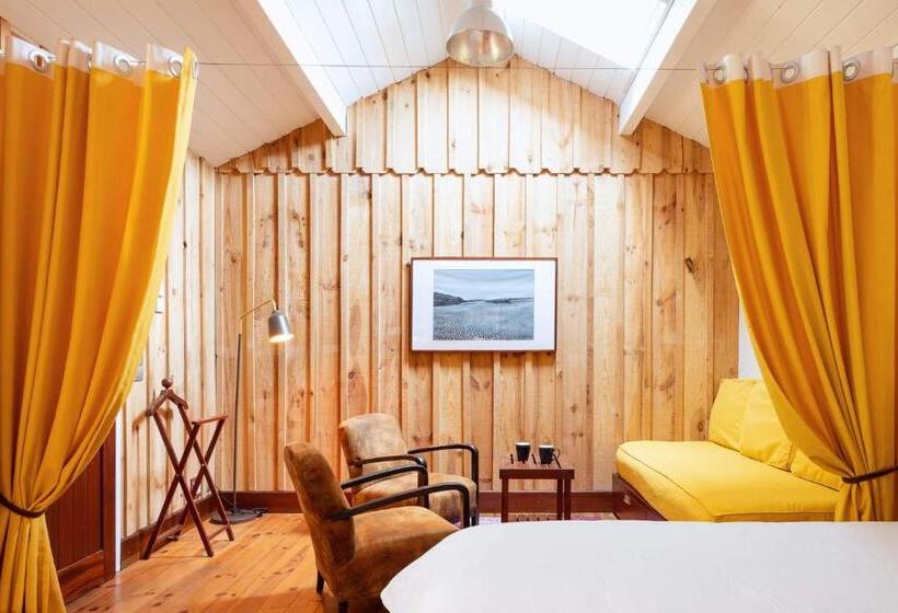 Отель De La Plage