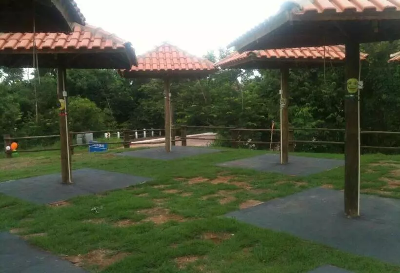 ホテル Pousada Braúna