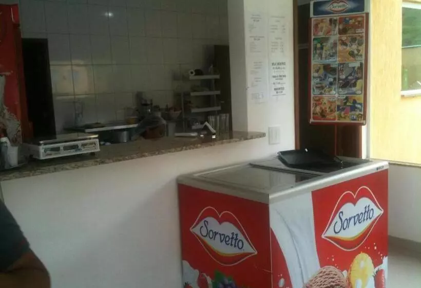 ホテル Pousada Braúna