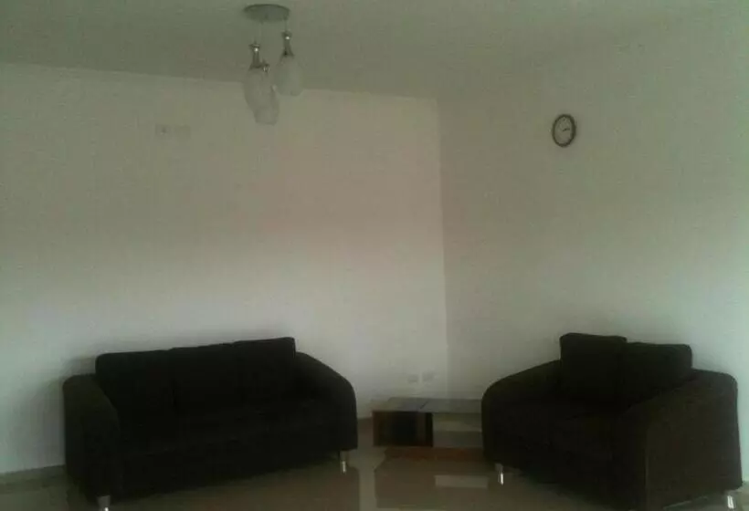 ホテル Pousada Braúna