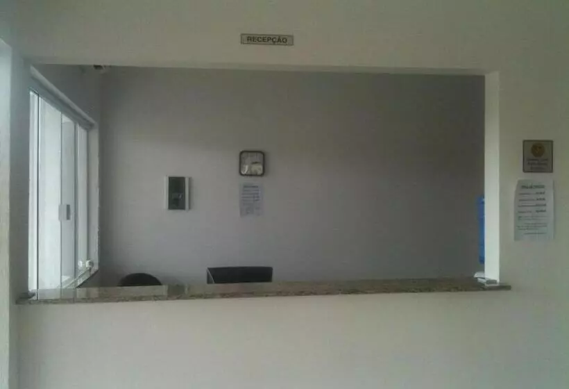 ホテル Pousada Braúna