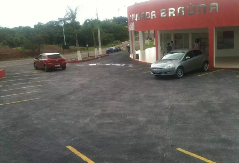 ホテル Pousada Braúna