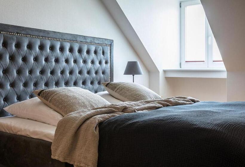 호텔 Schloss Harkensee