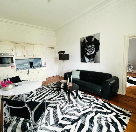 호텔 Schloss Harkensee