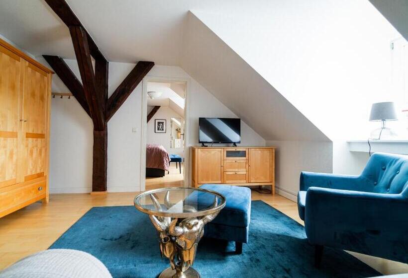 호텔 Schloss Harkensee