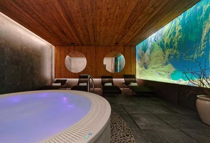 ホテル Stara Skola