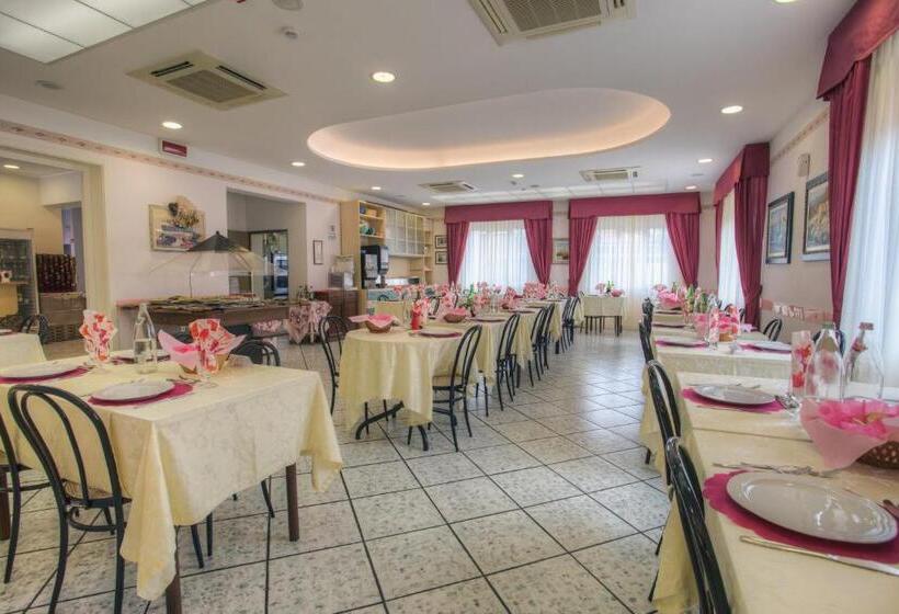 فندق Villa Zavatta B&b   Rooms & Apartments