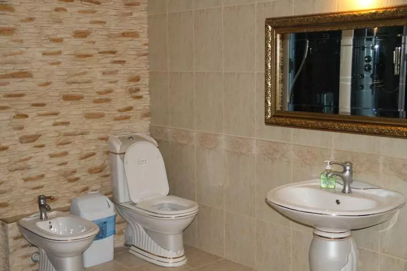 ホテル Zolotie Peski