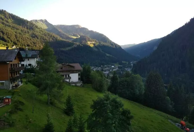 Le Panoramic