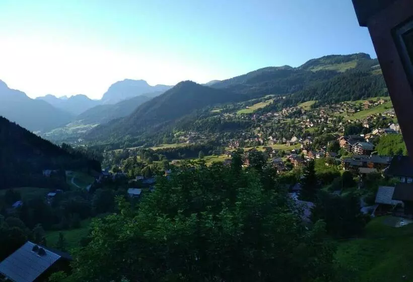 Le Panoramic