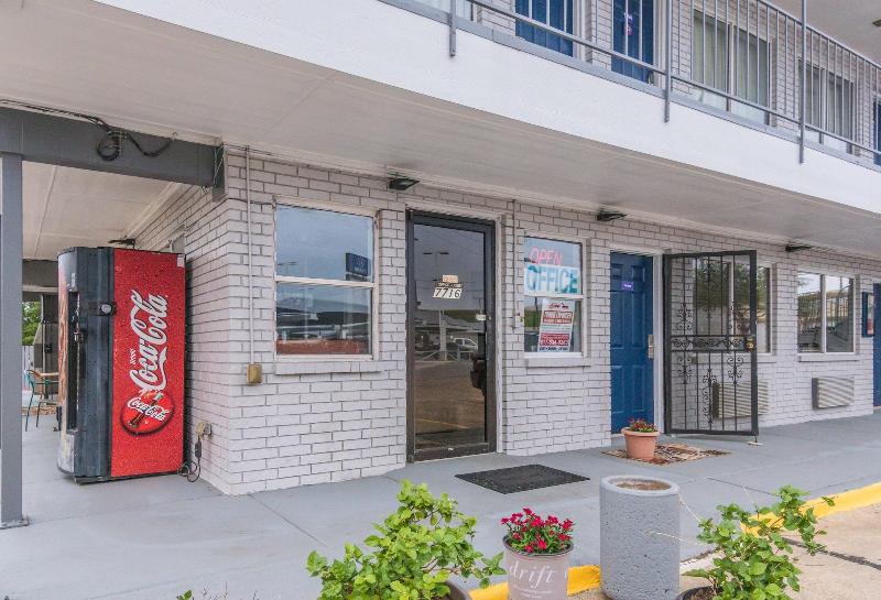 モーテル Knights Inn North Richland Hills