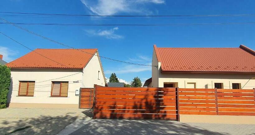 פנסיון Bereg Travel