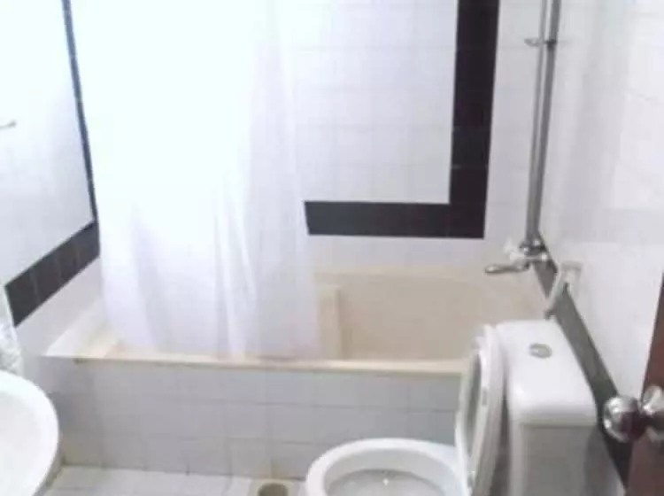 پانسیون Herfa Inn Lahore
