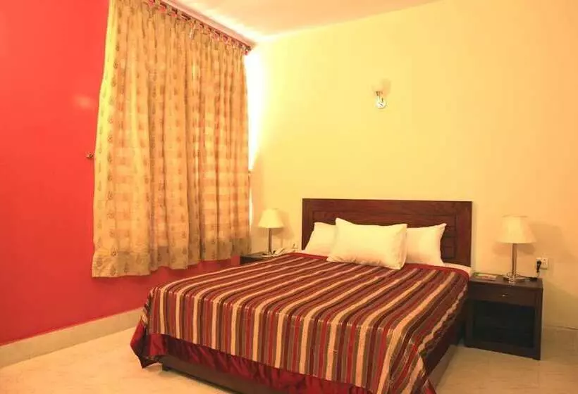 پانسیون Herfa Inn Lahore