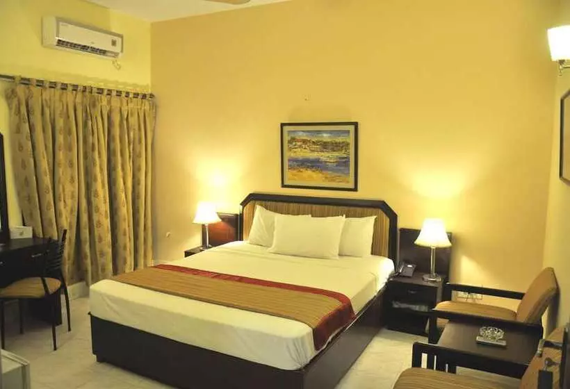 پانسیون Herfa Inn Lahore
