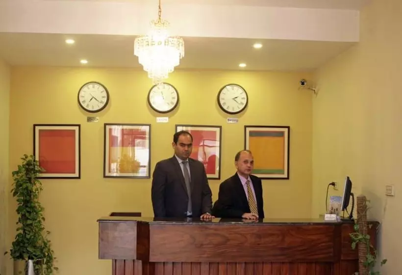 پانسیون Herfa Inn Lahore