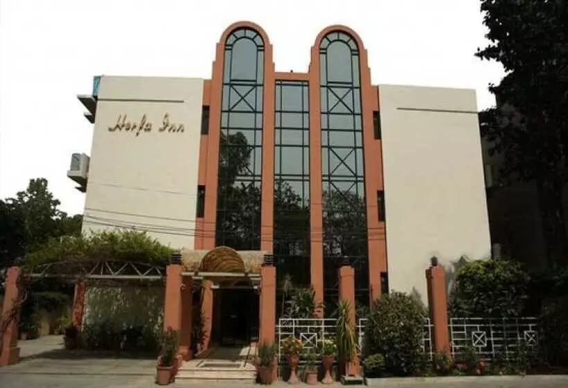 پانسیون Herfa Inn Lahore