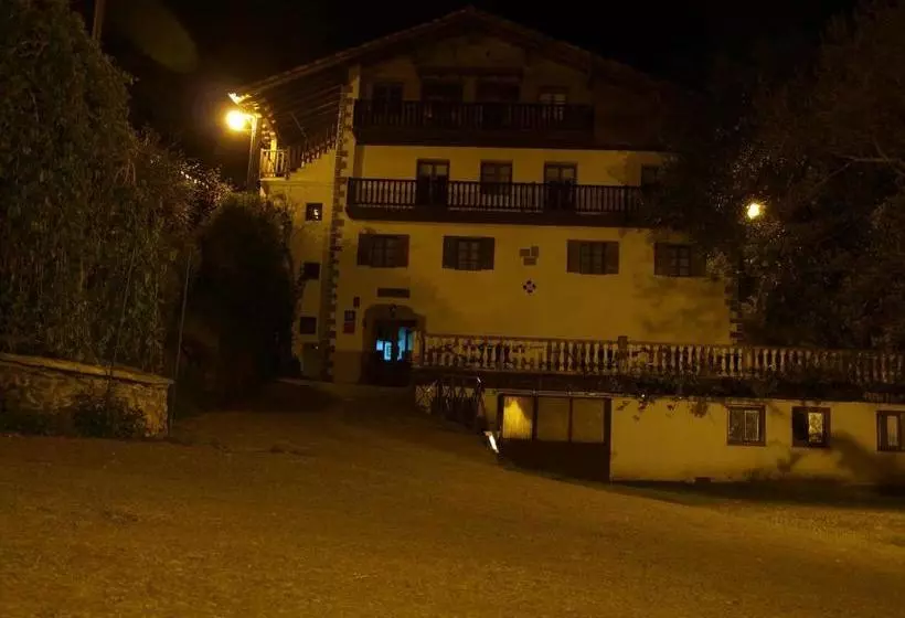 ペンション Hostal Rural Onbordi
