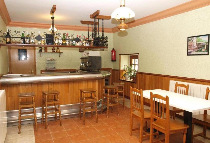 Пансион Hostal Rural Onbordi