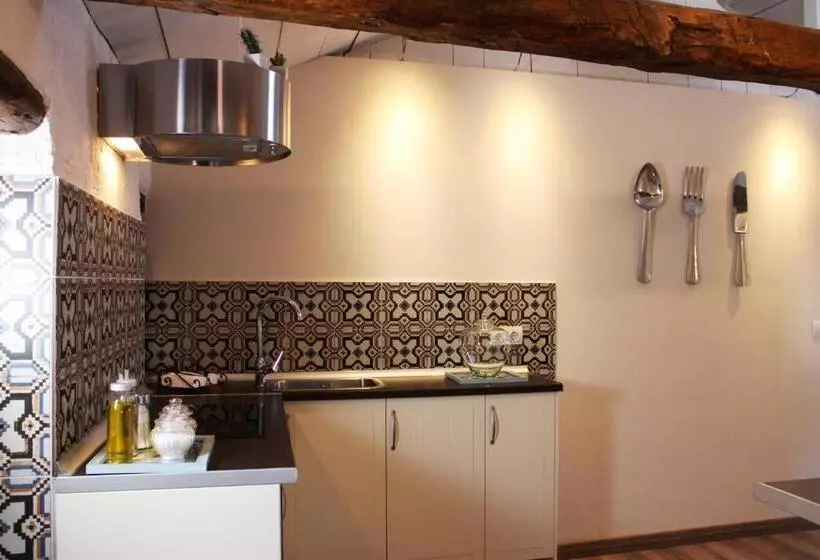 Majatalo La Casa De La Vieja   Alojamiento Rural 3 Y 4 Estrellas