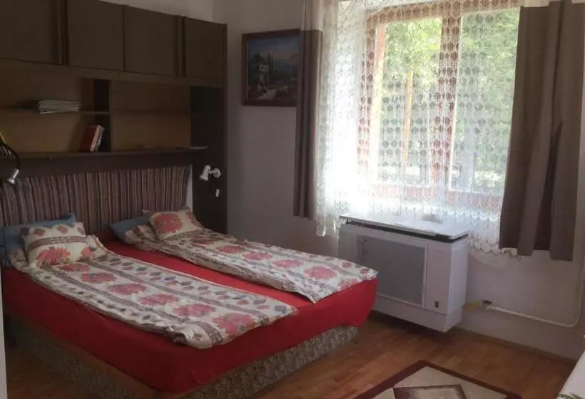 Majatalo Rebeka Vendégház