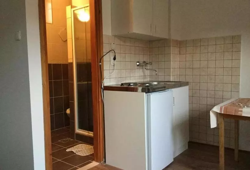 Majatalo Rebeka Vendégház