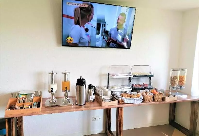 Majatalo Speedys Bed & Breakfast