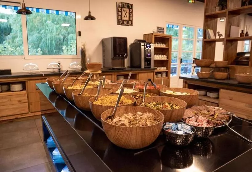 リゾートホテル Village Club Les Lavandes   Neaclub