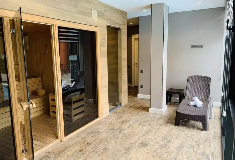 Neptun Palace Kvariati