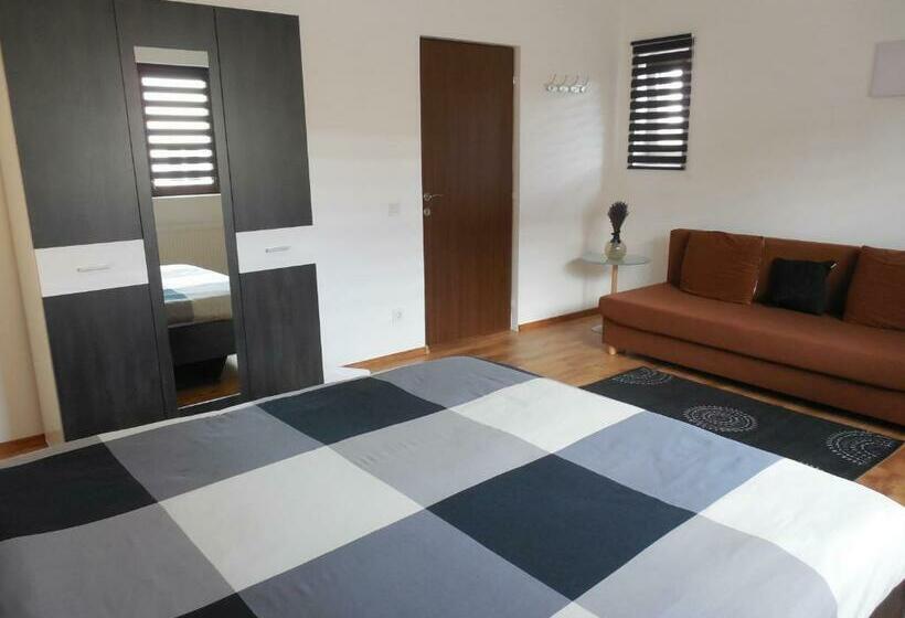 ペンション Vila Bel Ami