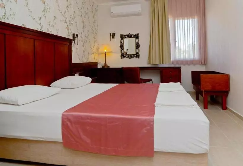 ホテル Bodrum Sofabed