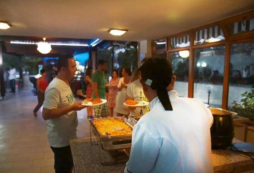 ホテル Bodrum Sofabed