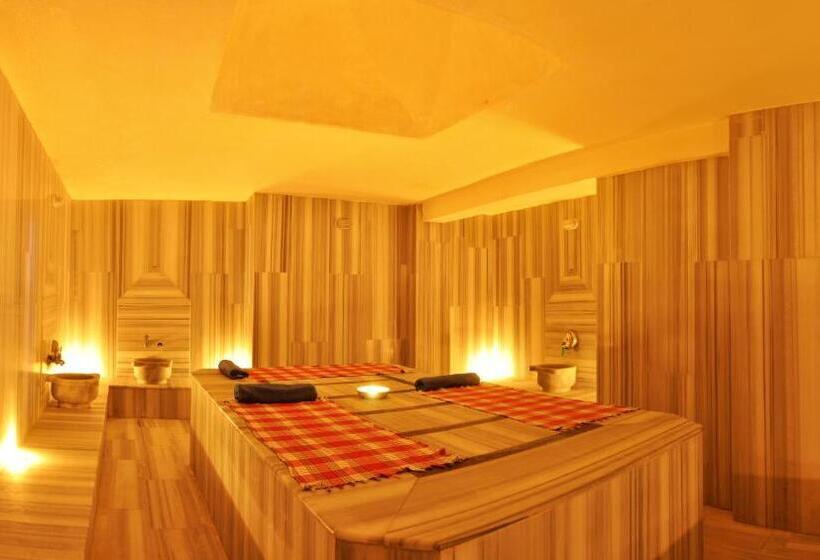 בית מלון כפרי Erkal Resort