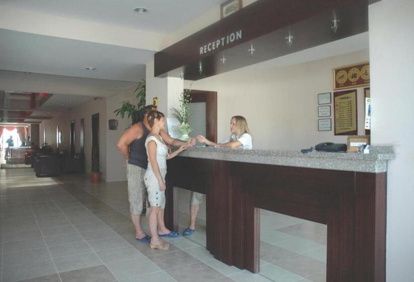 בית מלון כפרי Erkal Resort