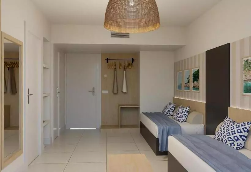 ホテル Fergus Club Mallorca Waterpark