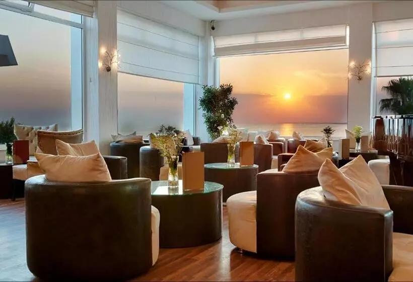 ホテル Flora Garden Beach Club All Inclusive