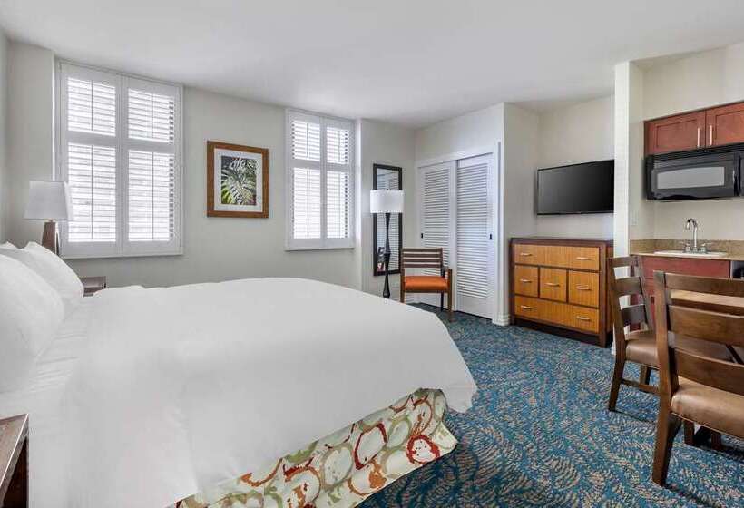 בית מלון כפרי Hilton Grand Vacations Club At Hilton Hawaiian Village