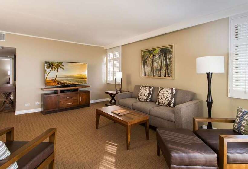 בית מלון כפרי Hilton Grand Vacations Club At Hilton Hawaiian Village