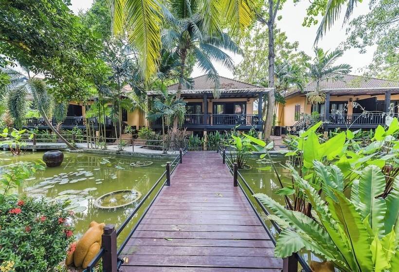 Princess Kamala Beachfront Hotel   Sha Extra Plus