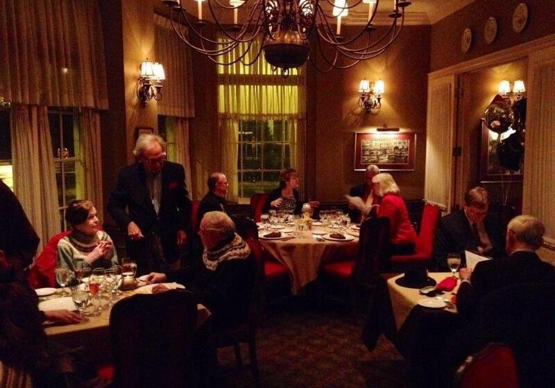 فندق River Inn Of Harbor Town