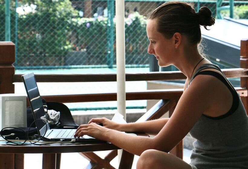 בית מלון כפרי Sailor S Beach Club   All Inclusive