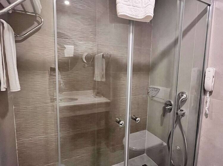 בית מלון כפרי Side Story Resort & Spa