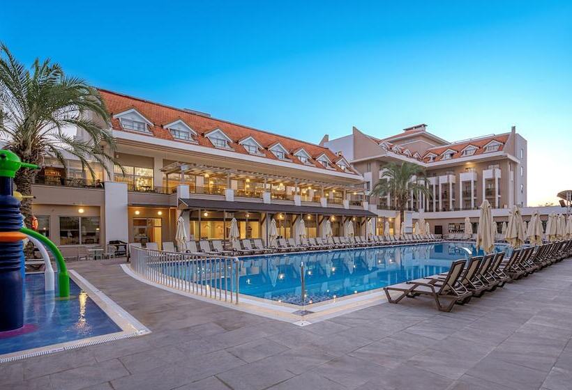 בית מלון כפרי Side Story Resort & Spa