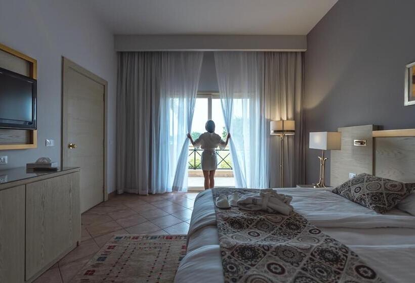 هتل Swiss Inn Pyramids Golf Resort