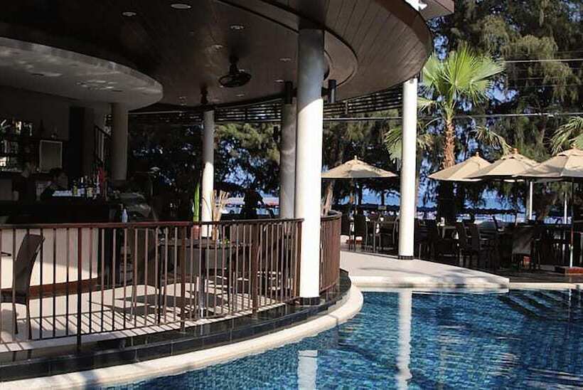 בית מלון כפרי Tara Mantra Chaam Resort