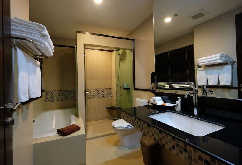 בית מלון כפרי Tara Mantra Chaam Resort